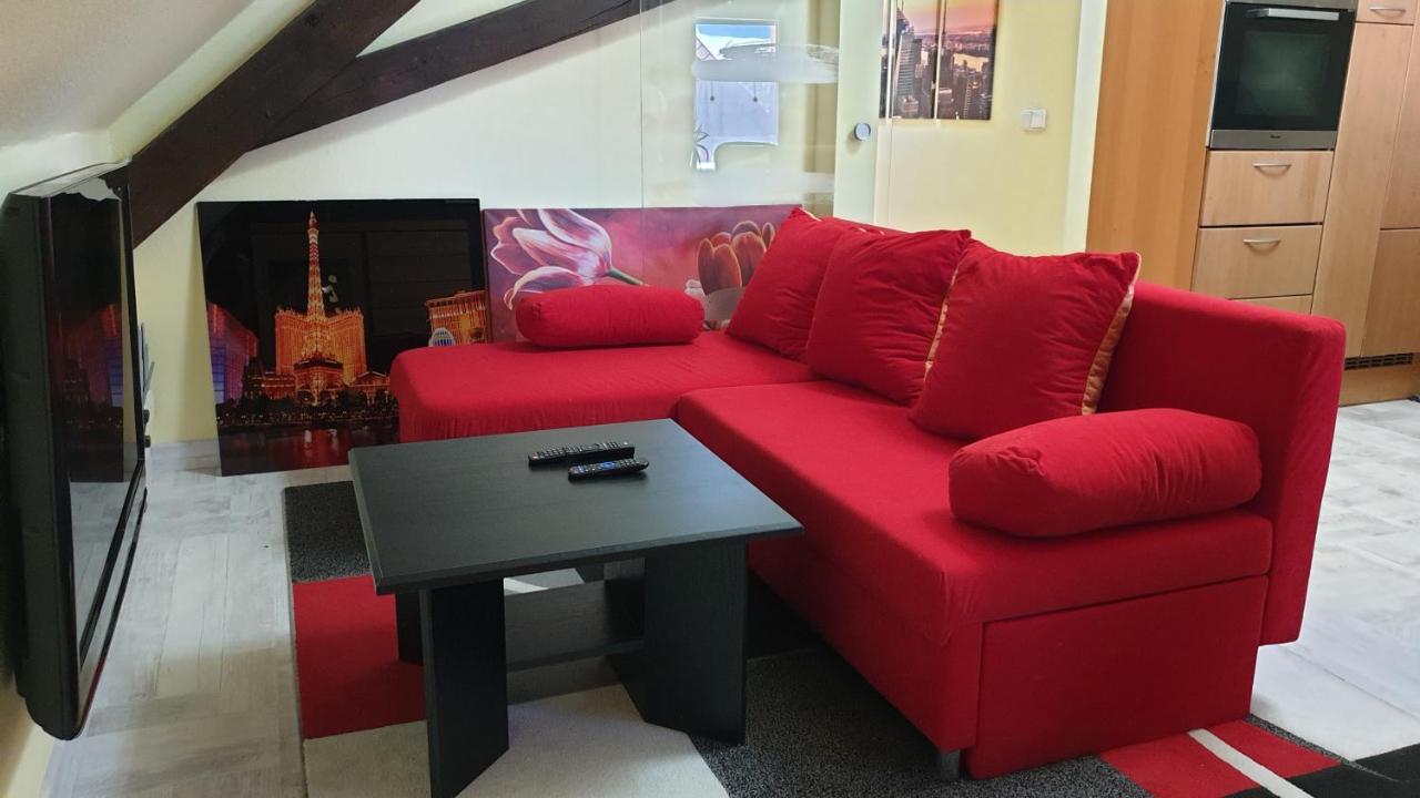 Apartment Gartenblick Neunkirchen  Dış mekan fotoğraf